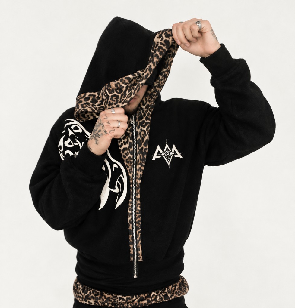 Leopard lining